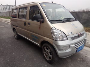 绵阳钢琴家具拆装搬运(图2) 绵阳钢琴家具拆装搬运(图2)